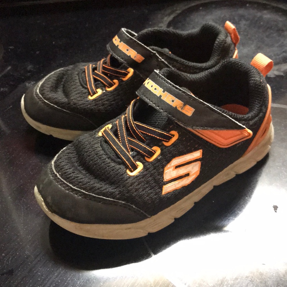Boys’ Orange and Black Sketchers